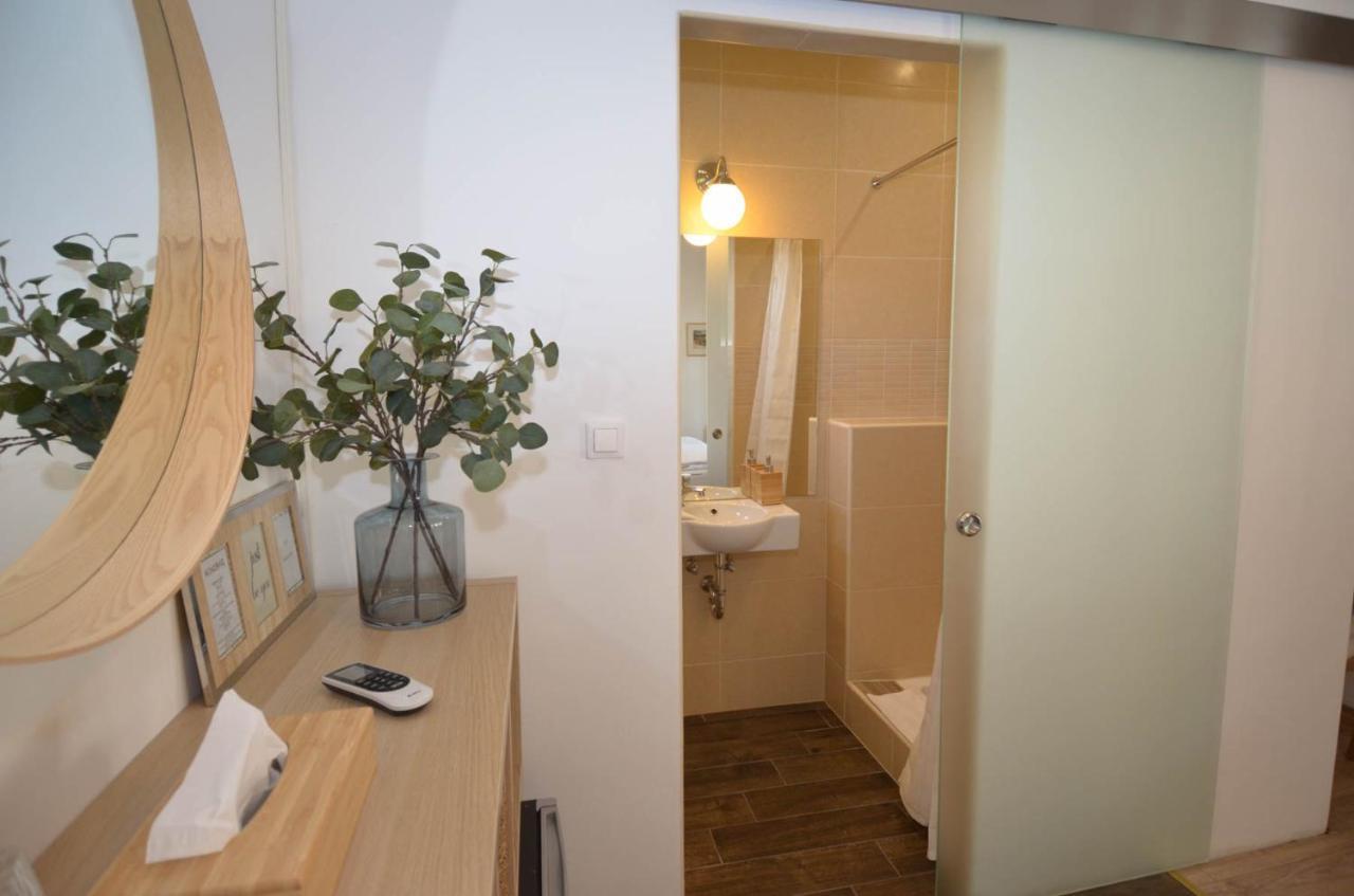 Buzas Pince Vendeghaz Hotel Ecsed Bagian luar foto